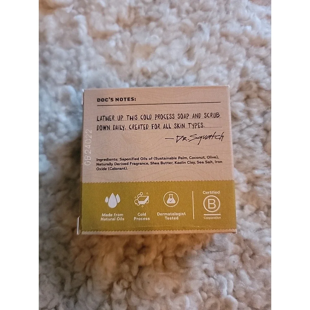 Dr. Squatch GOLD MOSS Men's Natural 5 oz Soap Bar Sea Salt Daily Use - Picture 2 of 5